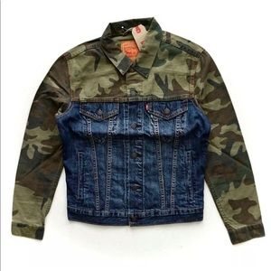 levi's blue camo jeans